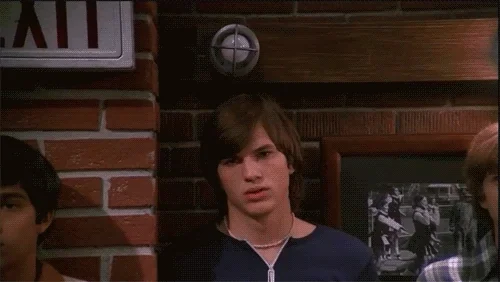 Ashton Kutcher (That '70s Show) air confus/perplexe — confusion, incompréhension